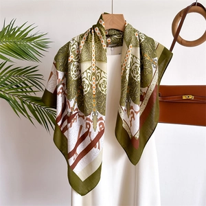 Französisches 90cm Seiden-Seidenschal mit Vintage-Druck und eleganten Mustern