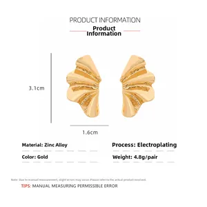Detailed product specs of gold-plated alloy leaf earrings with size and weight metrics