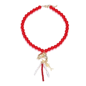 Collier Pendentif Poisson Avec Künstliche Perles En Verre Rouges Et Fausses Künstliche Perles Baroques Alliage De Zinc Bijoux Animaux Femmes