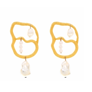 Golden irregular geometric earrings with baroque pearl drops in a long dangle design