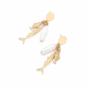 Baroque pearl drop earrings with golden ocean fish charms for a stylish statement