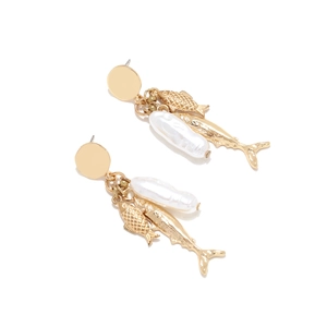 Golden fish drop earrings with long baroque pearls in a maritime dangle design