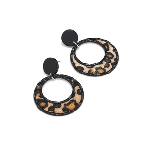 Retro geometric leopard print hoop earrings with flocking texture and black studs