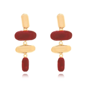 Longues boucles d'oreilles géométriques vintage avec métal doré et émail rouge foncé