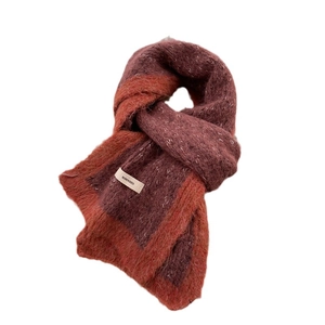 Thick knit wool scarf with vintage color-block design in deep red and brown tones