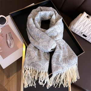 Elegant floral cashmere-feel scarf with gray rose patterns and white fringe tassels