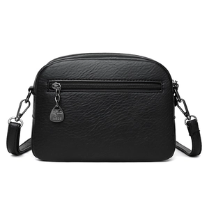 Borsa a tracolla nera da donna in pelle PU martellata con scomparti multipli e logo metallico