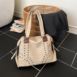 Vintage Large Capacity Tote Bag Studded Rivet PU Leather Shoulder Handbag For Women Retro Casual Travel Purse