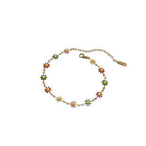 Colorful enamel daisy flower bracelet in gold plating with lobster clasp and extension chain