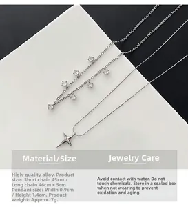 Détails du collier argenté multicouche montrant les dimensions 45cm/46cm et le pendentif