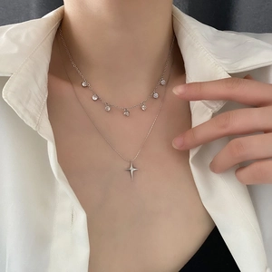 Collier double rang en argent avec breloques zircon et pendentif étoile du nord femme
