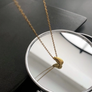 Teardrop Pendant Necklace Titanium Steel Gold Plated Polished Minimalist Water Drop Clavicle Chain Jewelry For Women