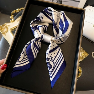 Square Scarf Simulated Satin Satin Elegant Chain Belt Print Bandana Head Wrap Neck Kerchief For Women French Retro Chic Accessory