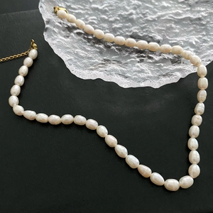 Baroque Freshwater Pearl Necklace Titanium Steel Gold Plated Clavicle Chain Elegant Choker For Women