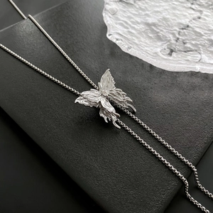 Collana Con Ciondolo A Farfalla Texture Metallo Liquido Catena Lunga Regolabile Per Maglione Bolo Tie Da Donna Gioielli In Lega