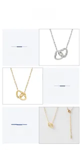 Détail du collier à cœurs entrelacés avec chaîne d'extension de 50 mm et fermoir mousqueton