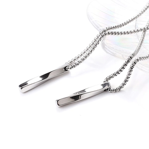 Collana Pendente Barra Torta Mobius Acciaio Titanio Lucidato Minimalista Geometria Gioielli Regalo Uomini Donne