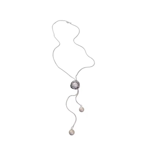 Collier en Y argenté ajustable avec perles et design minimaliste à pampille longue