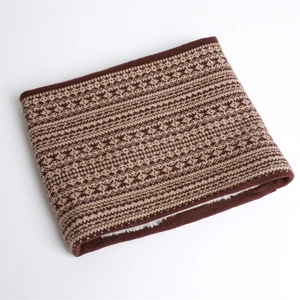 Scaldacollo in maglia marrone Fair Isle con spessa fodera in pile per il calore invernale