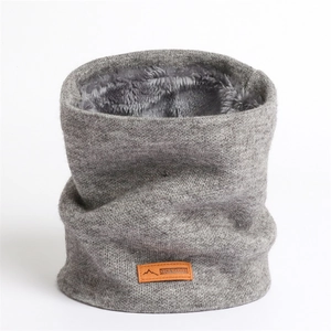 Tour de Cou en Tricot d'Hiver Pour Hommes Femmes Cache-Col Doublé de Peluche Épaissie Écharpe Chaude Coupe-Vent Avec Écusson en Cuir Extérieur Quotidien