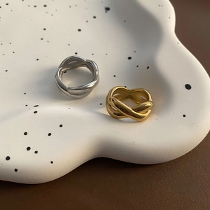18K Gold Plated Stainless Steel Twisted Knot Ring For Women Minimalist Intertwined Geometric Statement Fashion Jewelry