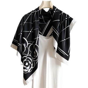 Elegant diamond lattice silk scarf with camellia floral patterns for women 90cm size