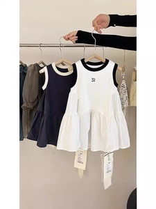 Robe sans manches pour filles avec bordure contrastée et jupe plissée élégante
