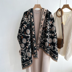 Ethnic Floral Pattern Imitation Cashmere Shawl Scarf Double Sided Warm Tassel Winter Wrap For Women Vintage Fashion