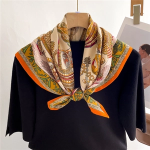 Retro Baroque Print Square Scarf Polyester Satin Satin Like Chain Feather Pattern Elegant Neck Head Wrap For Women