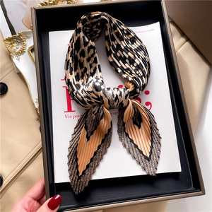 Pleated Square Scarf Leopard Print Imitation Satin Pleated Neck Scarf For Women Elegant Office Lady Fashion Accessory
