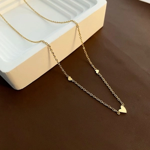 Collier Pendentif Coeur Minimaliste Acier Titane Plaqué Or Cœurs Délicats Chaîne De Clavicule Bijoux Pour Femmes Élégant