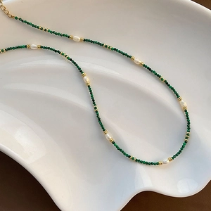 Malachite and freshwater pearl necklace set with vintage gold accents for women