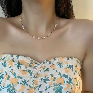 Baroque pearl necklace with purple zircon beads and gold accents for women