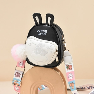 Mini borsa a tracolla a forma di coniglio bianco e nero con tracolla a fumetti