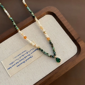 New Chinese shell agate beaded necklace with green teardrop gemstone pendant for women