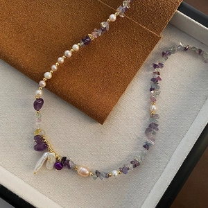 Baroque pearl and amethyst stone beaded necklace with elegant gold accents for women