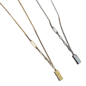 Colliers barre minimalistes en or et argent avec gravure GOLD et chaîne asymétrique