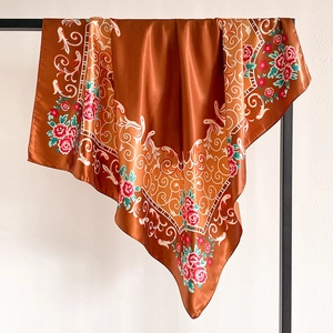 Foulard Carré En Satin Pour Femmes Imprimé Floral Élégant Aspect Satin Grand Bandana Châle Vintage Mode Tour De Cou