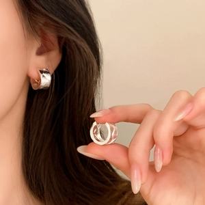 Minimalist silver quilted pattern hoop earrings with textured finish for women