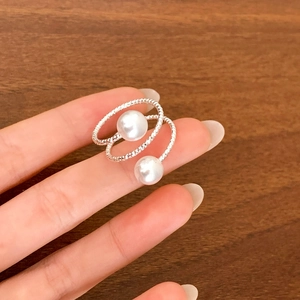 Silver-plated pearl wrap ring with twist rope band and double white pearls for women