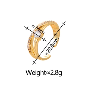 Bague ouverte ajustable dorée de luxe avec accents en micro-oxydes de zirconium