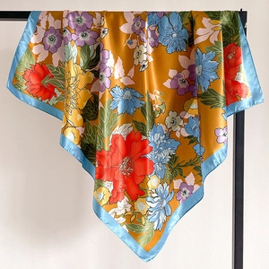 Elegant Floral Print Satin Square Scarf Satin Like Large Headscarf Retro Women Shawl Neck Wrap Hair Accessory