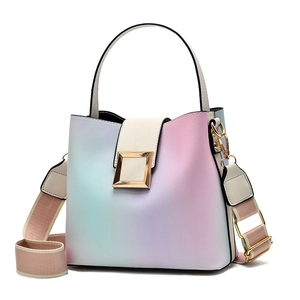 Fashionable macaron gradient bucket bag with gold buckle and wide pink strap