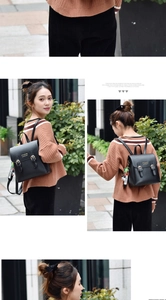 Vues détaillées d'un sac à dos en similicuir noir avec boucles dorées et ruban décoratif