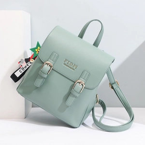 Sac à dos femme tendance en cuir PU vert menthe avec boucles dorées et breloque étoile