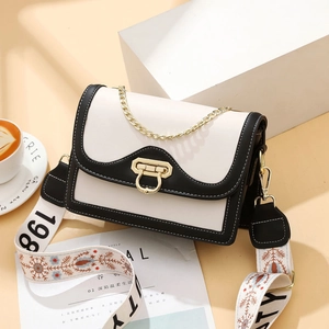 Petit Sac Carré Imprimé Mode pour Femmes Sac à Épaule Chaîne Bloc de Couleur Sac Bandoulière en Cuir PU de Haute Qualité