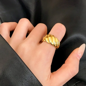 Elegant 18K gold plated croissant dome ring with twisted rope texture for women