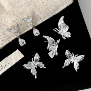 Elegante Schmetterling Fischschwanz Ohrstecker Silberfarbenes Kupfer Mit Zirkonia Strass Für Damen Mode Nischenstil