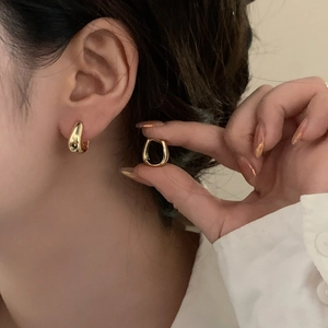 U-Shaped Hoop Earrings Minimalist Geometric Thick Copper Ear Buckle High Polish Fashion Jewelry For Women