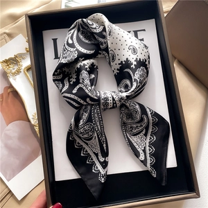 Vintage Paisley Print Square Satin Like Scarf Polyester Satin Neck Head Hair Wrap Bandana For Women Elegant Fashion